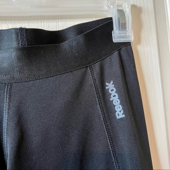 REEBOK Play Dry Black Monogrammed Waistband Capri Running Yoga Leggings—… - Picture 10 of 10